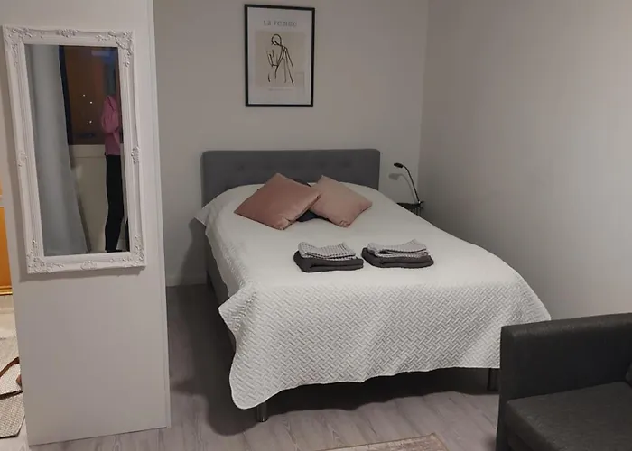 Huoneisto Parhaalla Sijainnilla